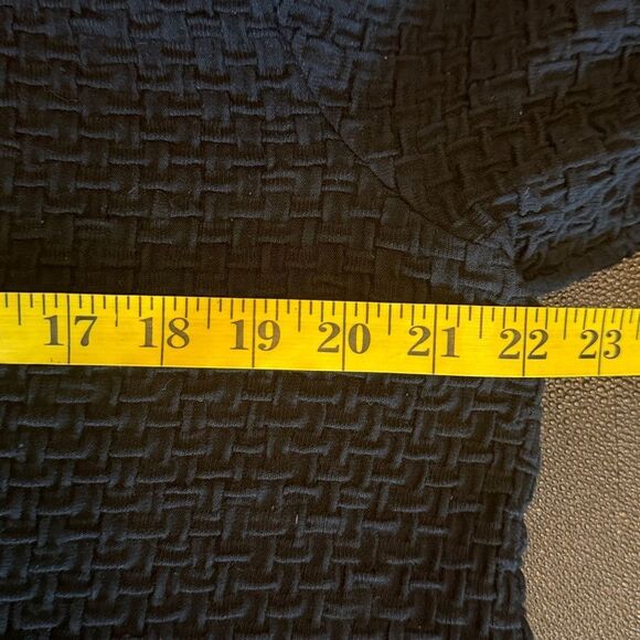 Eileen Fisher Black Oversized Textured Blazer one button closure size Small - Picture 9 of 11